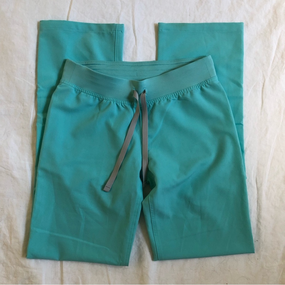Figs scrubs bottoms
